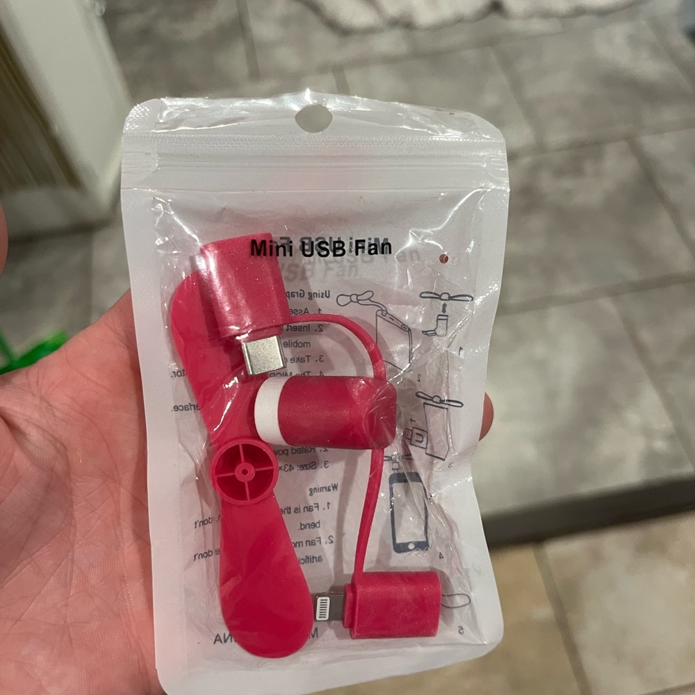 PINK MINI USB FAN